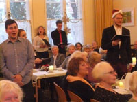 Auftritt des Hxos-Chores (Klang) und gemeinsames Singen adventlicher Lieder im Bürgertreff am 07.12.2016