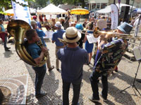 Sommerfest mit Kunst&Krempel-Markt am Bahnhof Lichterfelde West