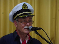 Leinen los - Kurs gute Laune auf der MS Bürgertreff mit den vier Bootsmännern